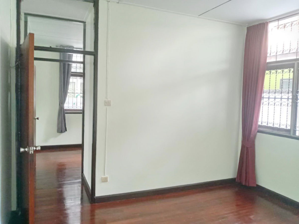 รูป ให้เช่าบ้านเดี่ยว 1 ชั้น ลาดพร้าว 87 ใกล้ Central Eastville พร้อมอยู่ - รูปที่ 8/22