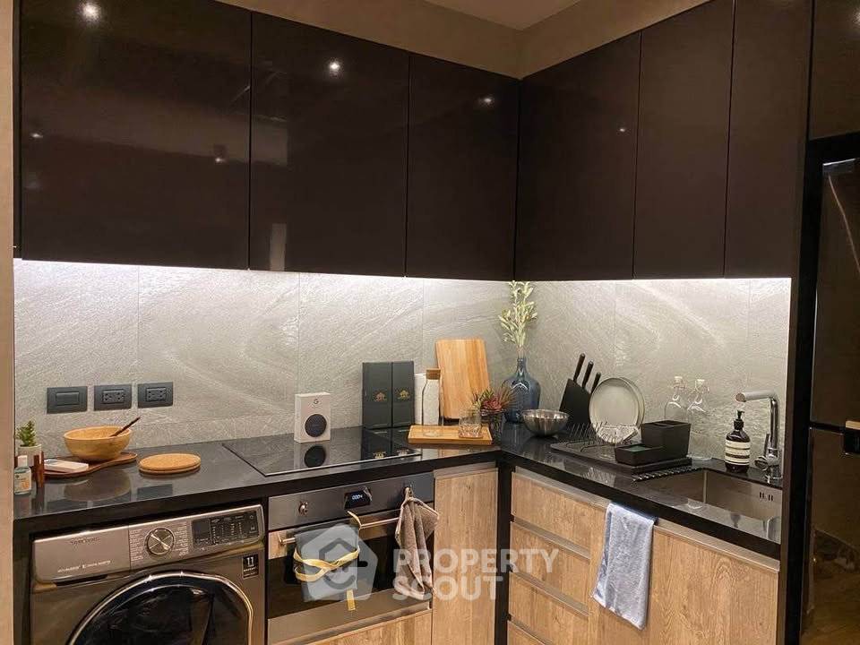 picture 2-BR Condo at The Lofts Asoke near MRT Phetchaburi (ID 2476207) - 6/15