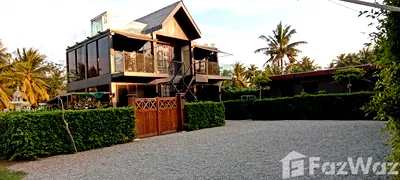 Houses for sale Bang Lamung Chonburi : 10 Bedroom House for sale in Takhian Tia, Chon Buri  5899991