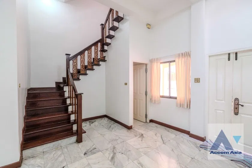 รูป 🔼🔽 AccomA 📩 4 BR Townhouse @Yenakart Residence (120058) - รูปที่ 5/20