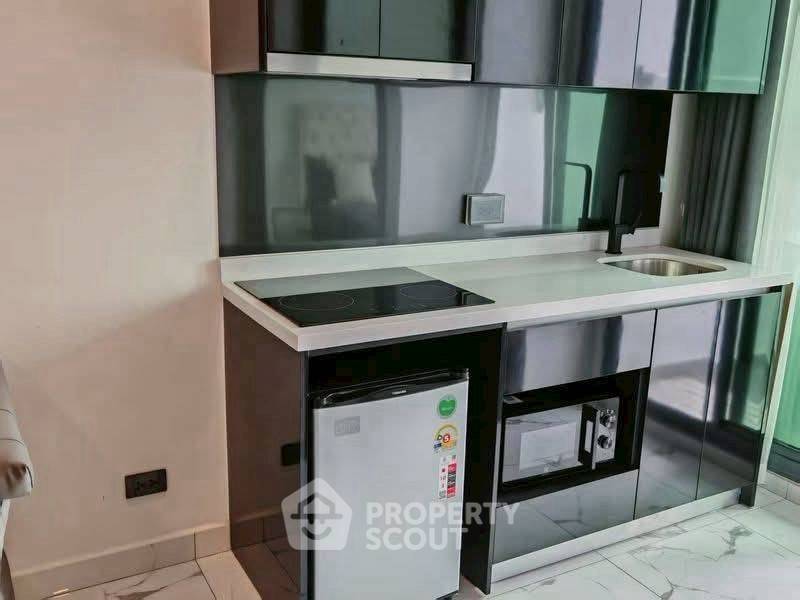 รูป คอนโด 2-ห้องนอน ที่ อคาเดีย มิลเลนเนียม ทาวเวอร์ ใกล้ พัทยาใต้ (ID 2476489) - รูปที่ 3/5