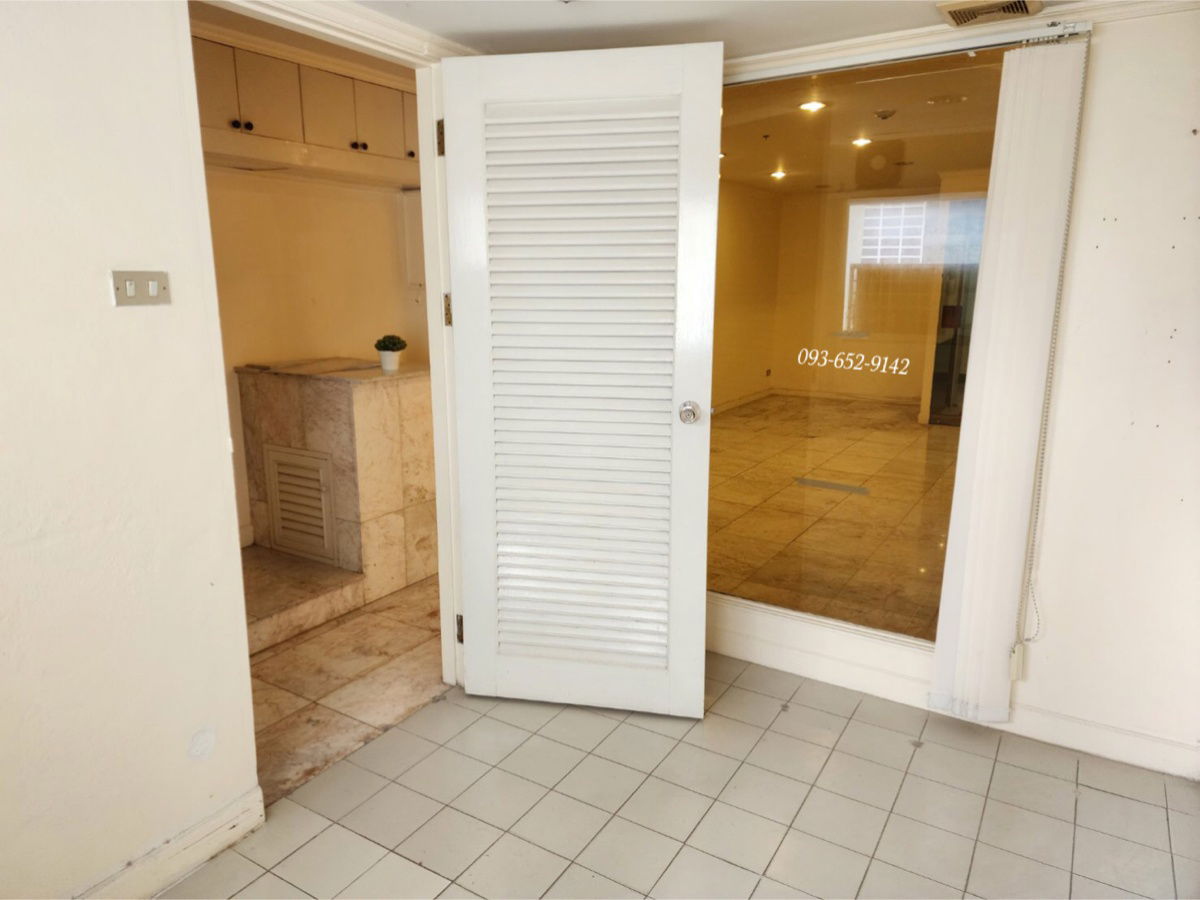 รูป 🍀🍀🍀 ให้เช่าคอนโด ITF สีลม (( 45 ตรม / 13999 ต่อเดือน / เป็นห้องเปล่านะคะ / ห้องสวยมาก )) ตรงข้าม ธ กรุงเทพสำนักงานใหญ่ - รูปที่ 11/12