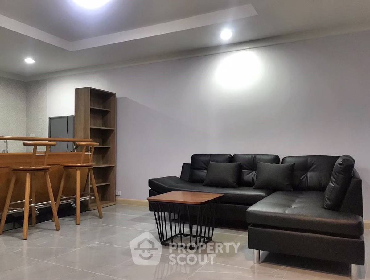 picture 2-BR Condo at The Waterford Diamond Tower Sukhumvit near BTS Phrom Phong (ID 1539979) - 7/11