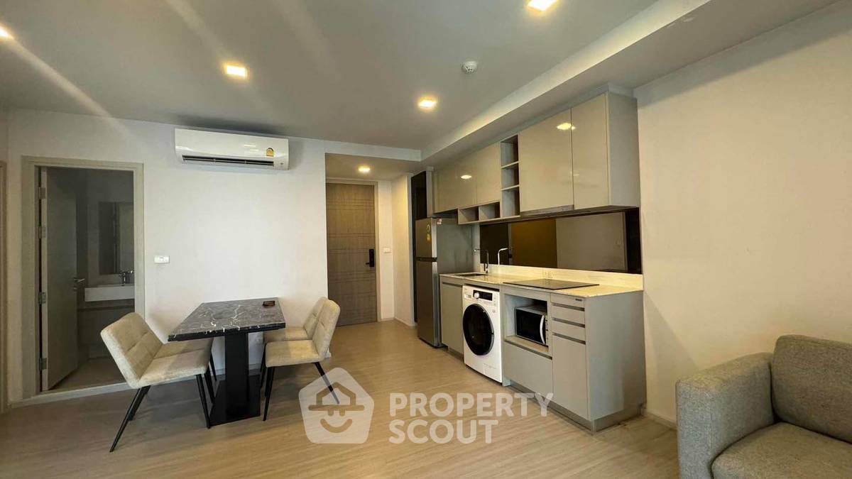 picture 2-BR Condo at Quintara Treehaus Sukhumvit 42 near BTS Ekkamai (ID 2018214) - 1/8