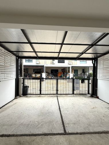 3-bed townhouse for sale, 99 sqm, 18.2 sq wah, The Connect Wongwaen - Rama 9