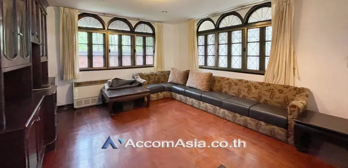 picture 🔼🔽 AccomA 📩 Home Office 4 BR House in Phra Khanong (2316174) - 3/18