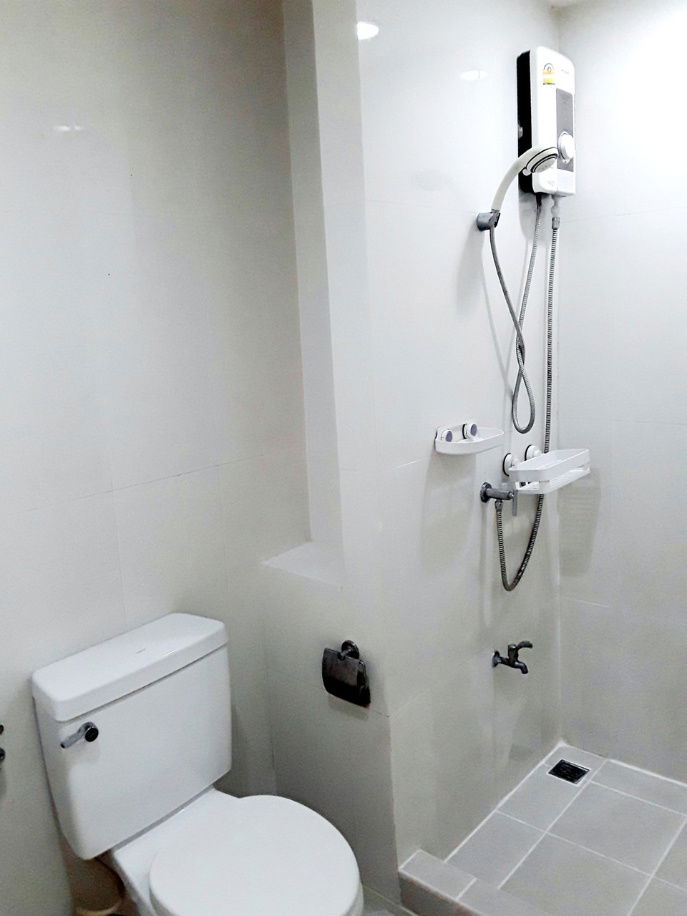 รูป ***ให้เช่า ไอคอนโด สุขาภิบาล 2 (มีเครื่องซักผ้า!!! + แอร์ 2ตัว!!!) *รับโปรพิเศษ* LINE : @Feelgoodhome (มี@หน้า) - รูปที่ 15/15