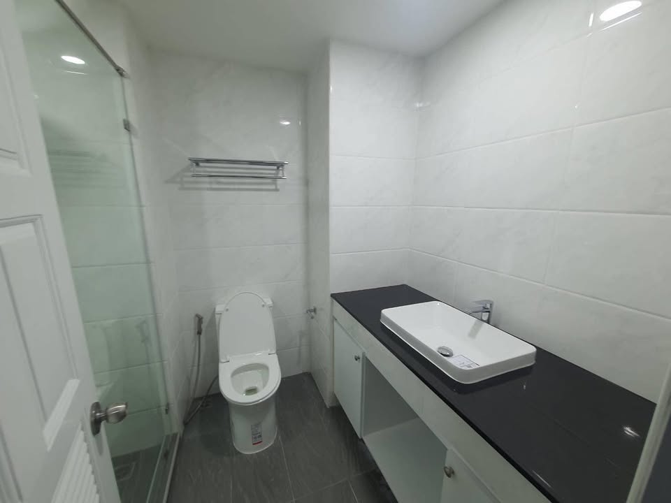 picture View Talay 8 Studio for Sale - 5/7