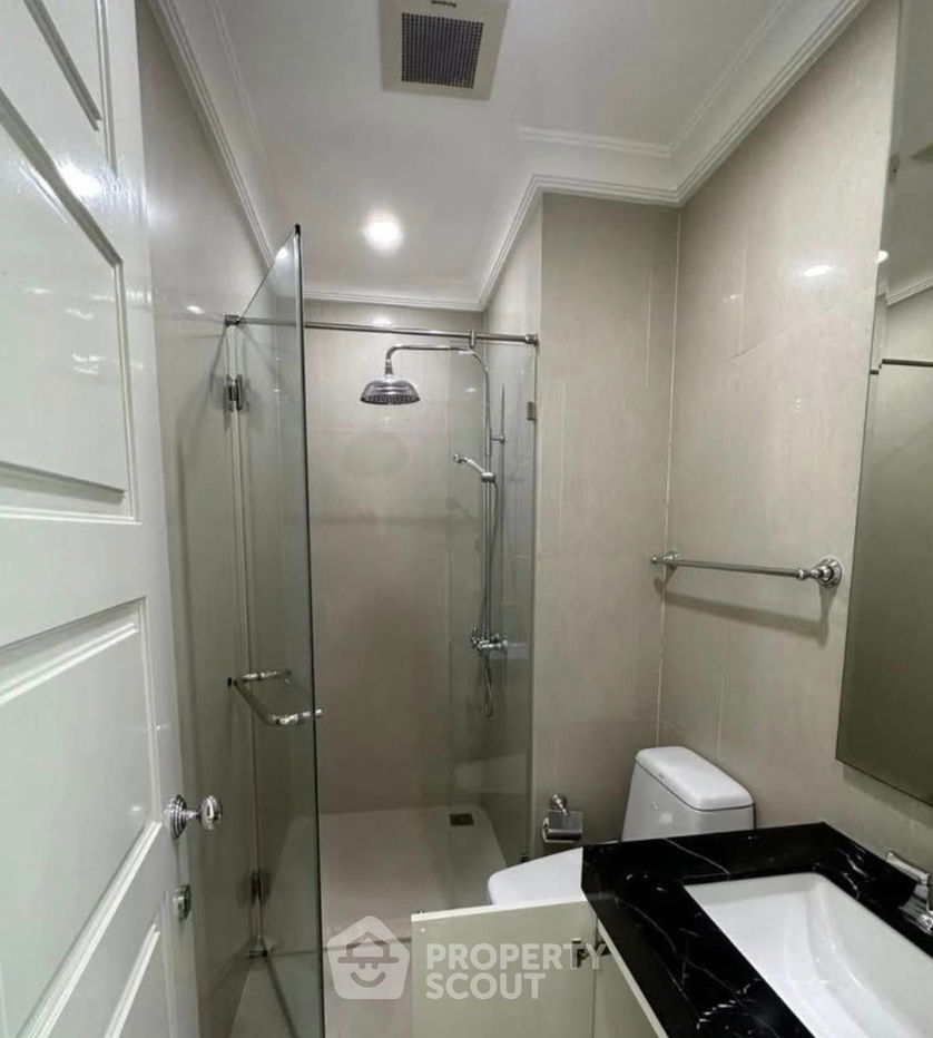 picture 3-BR Condo at Royce Private Residences near MRT Sukhumvit (ID 2474346) - 8/9