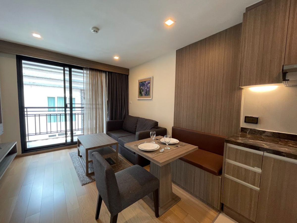 picture Art @ Thonglor 25 is now available for rent, near BTS Thong Lo. - 9/10