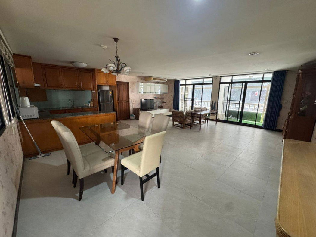 รูป ให้ เช่าคอนโดห้องชุด​ Baan​ Chan​ Condominium​ 145 ตร.ม​ 3​ นอน​ 2​ น้ำ พร้อมเฟอร์ ใกล้​ BTS​ ทองหล่อ - รูปที่ 2/7