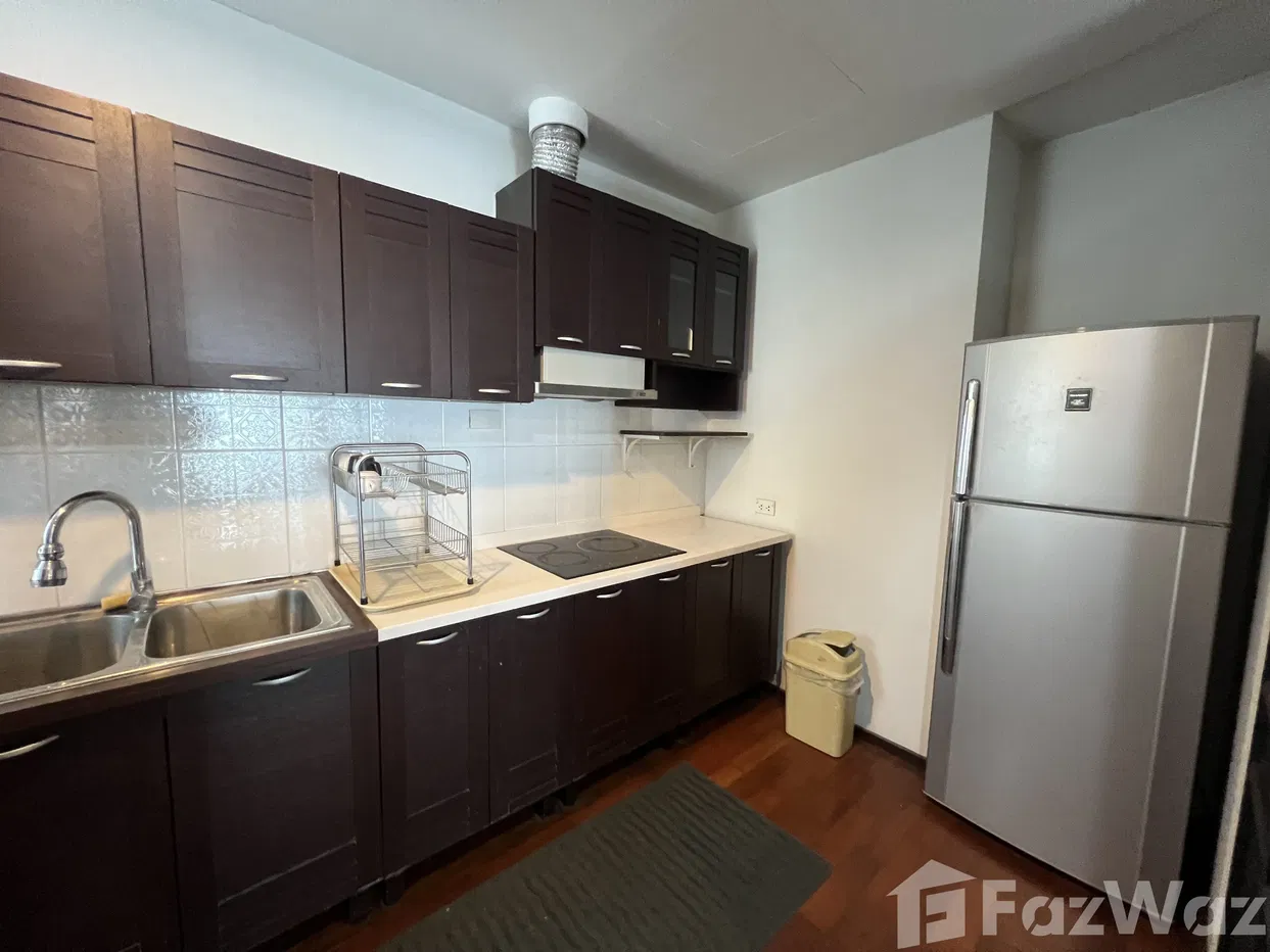 picture . 5924760 - 7/19