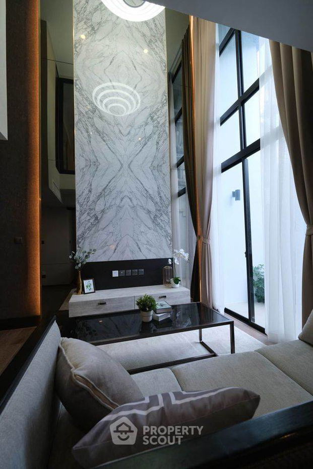 picture 2-BR Condo at Na Vara Residence near BTS Chit Lom (ID 567553) - 7/12