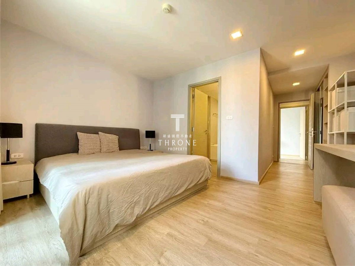 picture Liv@49         🌟PN-00001999🌟 - 11/13