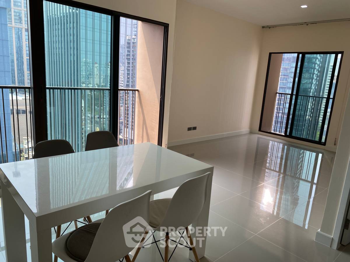 picture 2-BR Condo at Noble Refine Prompong near BTS Phrom Phong (ID 1533001) - 2/13