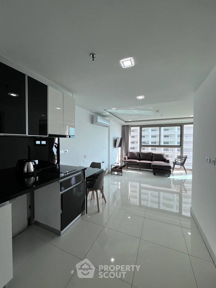 picture 1-BR Condo at Wongamat Tower Condominium close to Sanctuary of Truth (ID 2442348) - 2/12