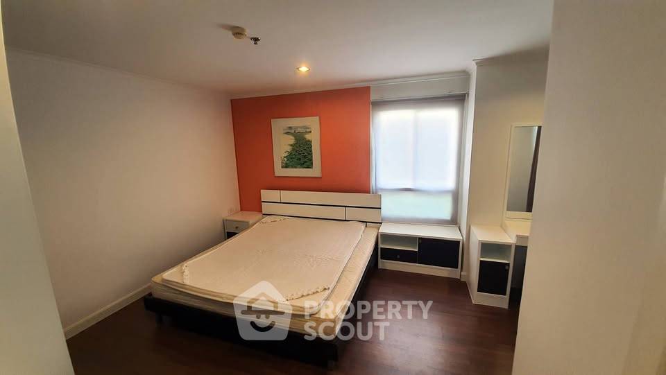 รูป คอนโด 2-ห้องนอน ที่ คอนโด ลุมพินี วิลล์ ประชาชื่น-พงษ์เพชร ใน เมืองนนทบุรี (ID 2476153) - รูปที่ 4/19