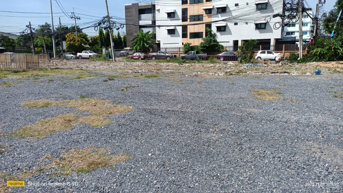 picture Land for rent in longterm beside PorKungPao Laksii-SaparnMai - 10/12