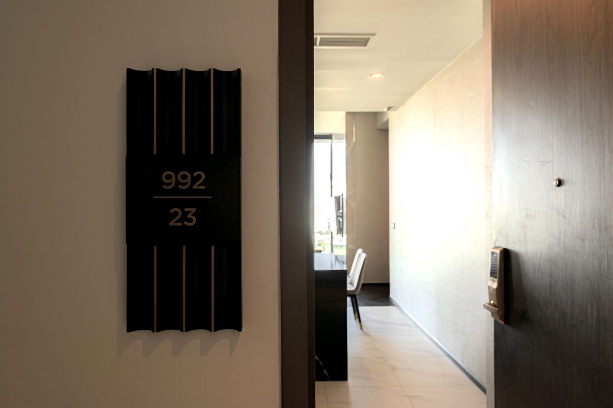 รูป #SC10201 📌 ให้เช่า | 🟦🟨ดิ เอส สุขุมวิท 36🟥🟩💬 𝑪𝒐𝒏𝒕𝒂𝒄𝒕 𝑳𝑰𝑵𝑬: @𝒔𝒆𝒄𝒓𝒆𝒕𝒑𝒓𝒐𝒑𝒆𝒓𝒕𝒚 🔥✨ - รูปที่ 3/22