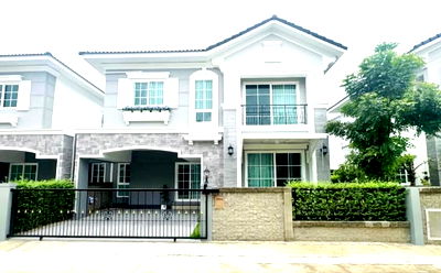 เช่าบ้านเดี่ยว เมืองสมุทรปราการ สมุทรปราการ : ให้เช่า โกลเด้น นีโอ สุขุมวิท-ลาซาล (Golden Neo Sukhumvit-Lasalle) อยู่ถนนสุขุมวิท 113 ต.สำโรงเหนือ อ.เมืองสมุทรปราการ 