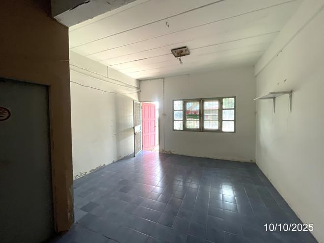 picture TOWN_HOUSE for sale  Krathum Rai Nong Chok Bangkok - 2/22