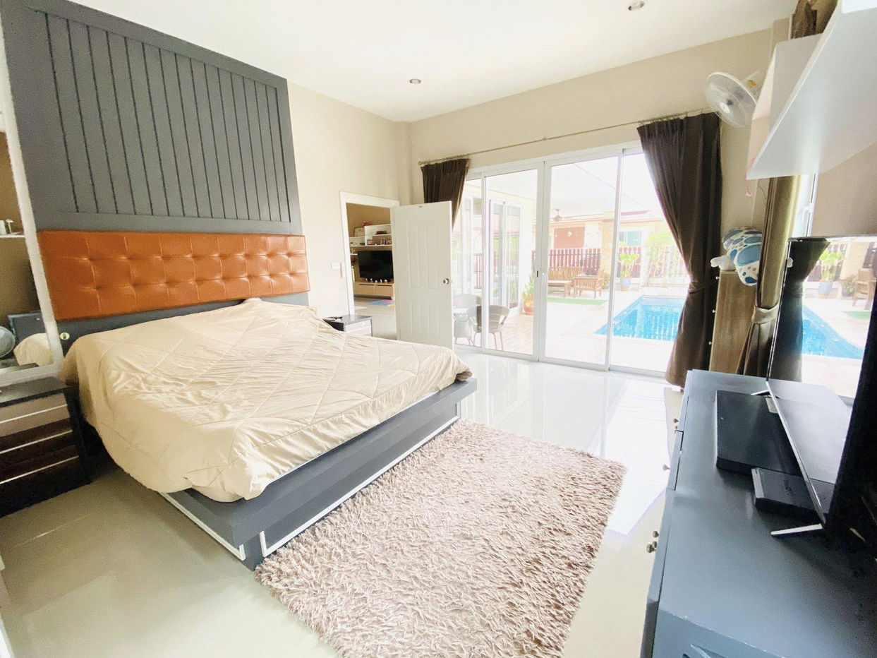 รูป 3-Bedroom Pool Villa for Sale in Huay Yai - รูปที่ 10/19