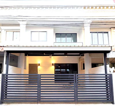 ทาวน์โฮม วิทยาลัยพณิชยการบางนา : 078AGNT🏡 ทาวน์โฮม 2 ชั้น รีโนเวทใหม่ทั้งหลัง — ซอยปุณณวิถี 48 สุขุมวิท 101 