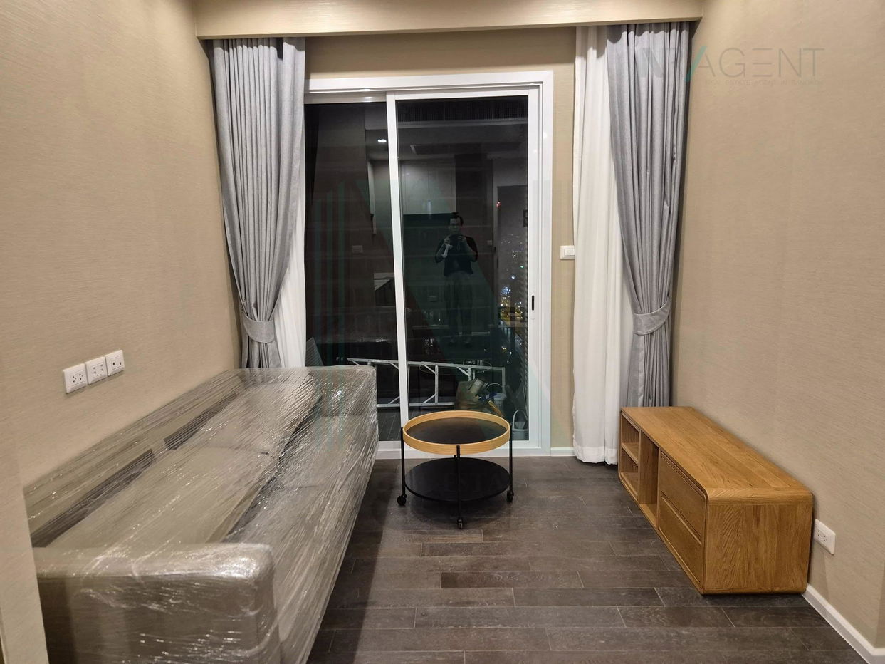 picture 🔺 For Rent Condo THE SAINT RESIDENCES Building 1, Floor 34,2 bed room, Room size 56 sqm - 3/8