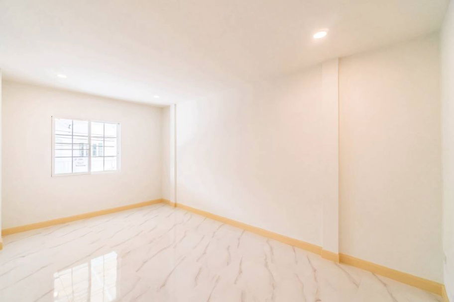 รูป 🍃OwP'Ya131225🍃 บ้านสวยมาก ทำเลดีมาก ออกมาอีกหลังหนึ่ง หมู่บ้านบัวทองธานี - รูปที่ 12/15