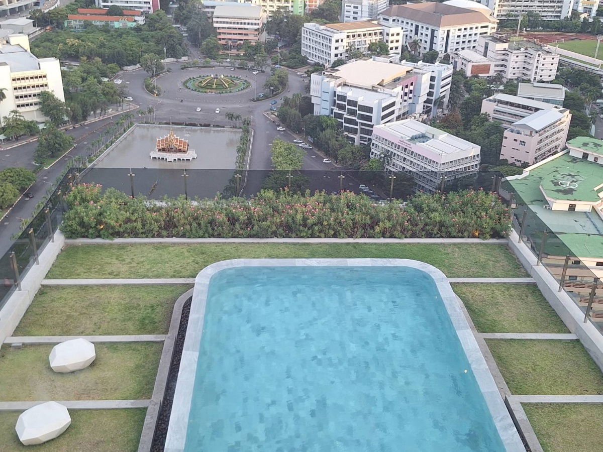 picture Modiz Rhyme Ramkhamhaeng New corner room, no adjacent neighbors, 1 bedroom, 23rd fl. - 10/16