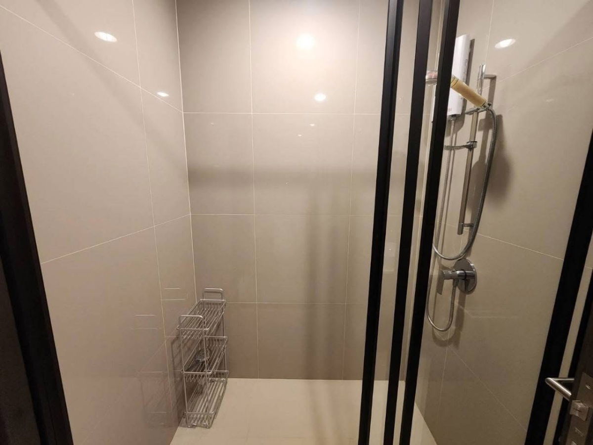 รูป XT Huaikhwang | ราคา 19,999 บาท | ห้องสวย วิวดี เฟอร์นิเจอร์ครบ พร้อมอยู่ 01 มกราคม 2026 - รูปที่ 9/10