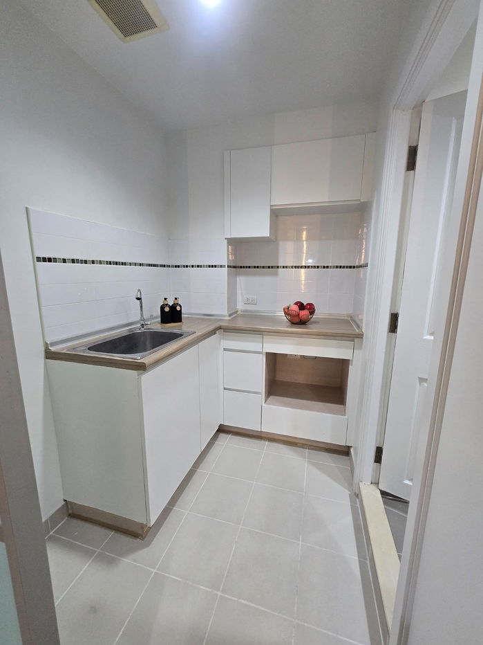 รูป คอนโด ลุมพินี พาร์ค ริเวอร์ไซด์ พระราม 3 | วิวแม่น้ำเจ้าพระยา สวยงาม บรรยากาศดี | ส่วนกลางครบครัน สระว่ายน้ำ ฟิตเนส สวนพักผ่อน | อีฟ 094-342-3498 - รูปที่ 8/13