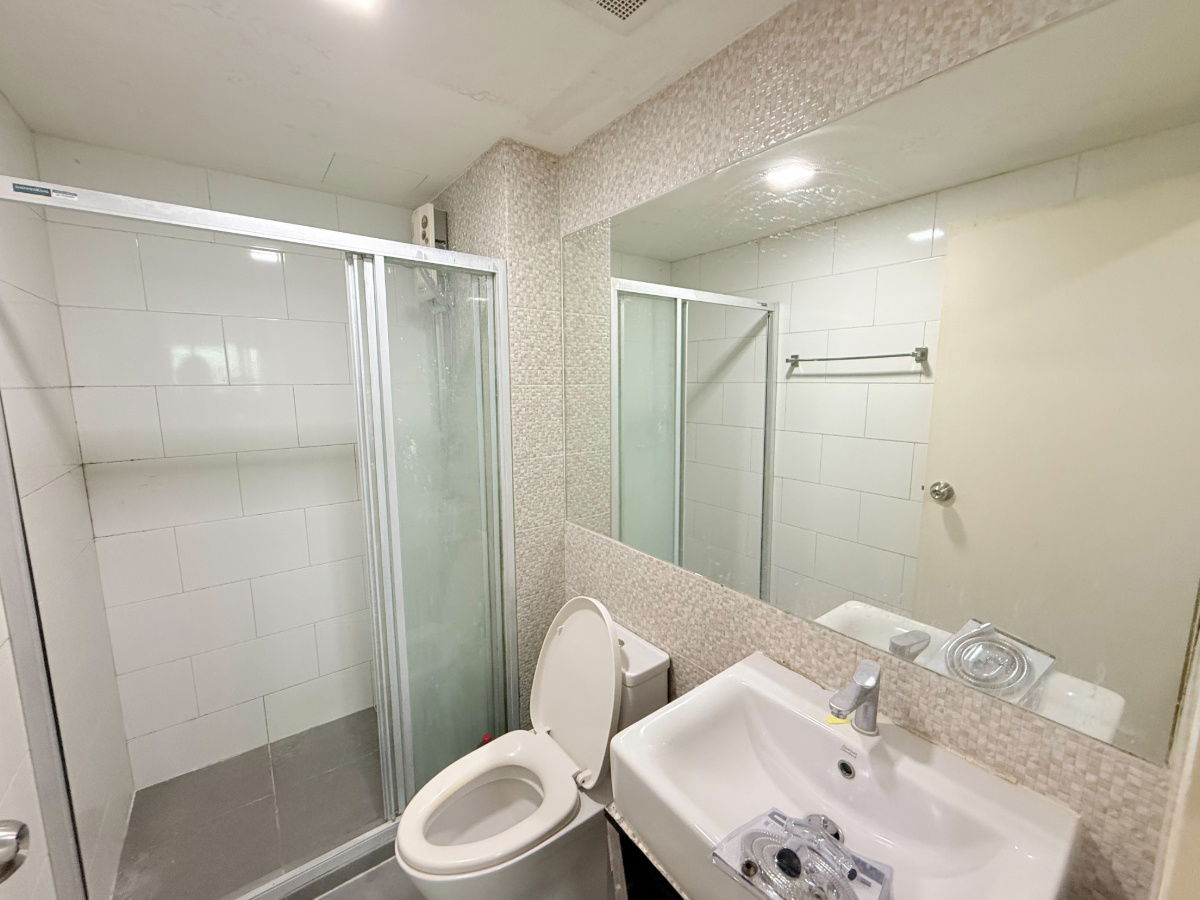 รูป ให้เช่าคอนโด ไนท์บริดจ์ สกายซิตี้ สะพานใหม่ ติดBTSสายหยุด พร้อมเฟอร์นิเจอร์ และเครื่องใช้ไฟฟ้า ขนาด 28 ตร.ม. 11,000/เดือน - รูปที่ 5/8