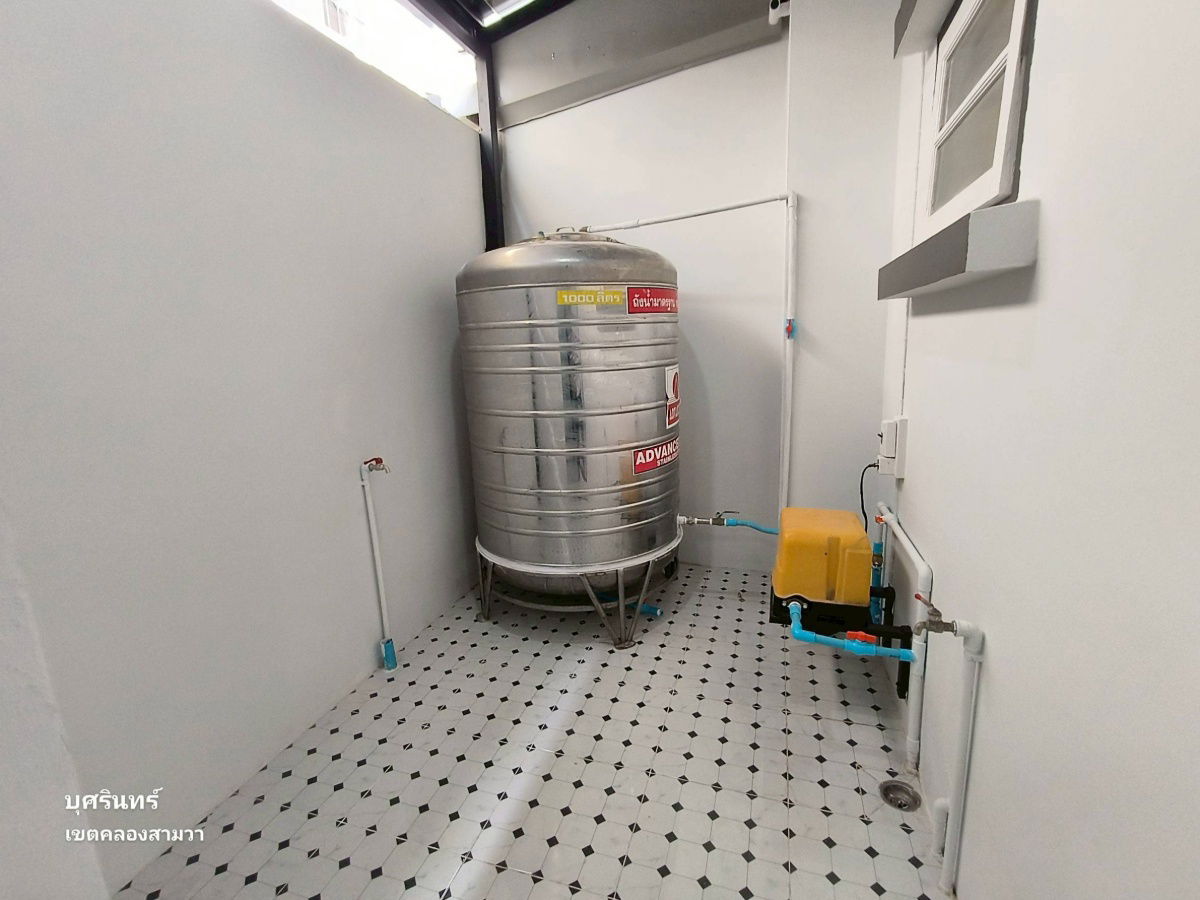 รูป ม.บุศรินทร์ พระยาสุเรนทร์ 40 ซ.37 ทาวน์เฮาส์ 2 ชั้น พร้อมอยู่ ฟรีเฟอร์ฯ ทั้งหลัง ตกแต่งใหม่ทำเลดี เดินทางสะดวก - รูปที่ 12/21