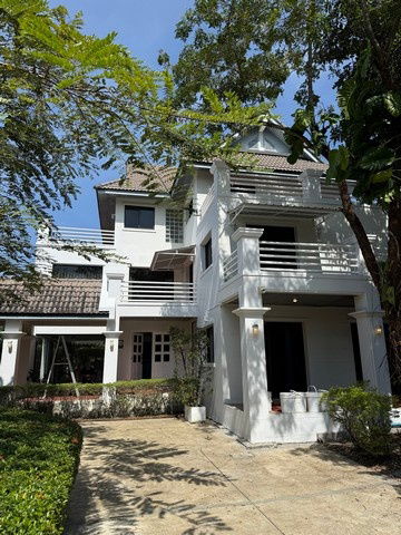 picture Detached House For Rent Navatanee Village Bangkok - 2/8