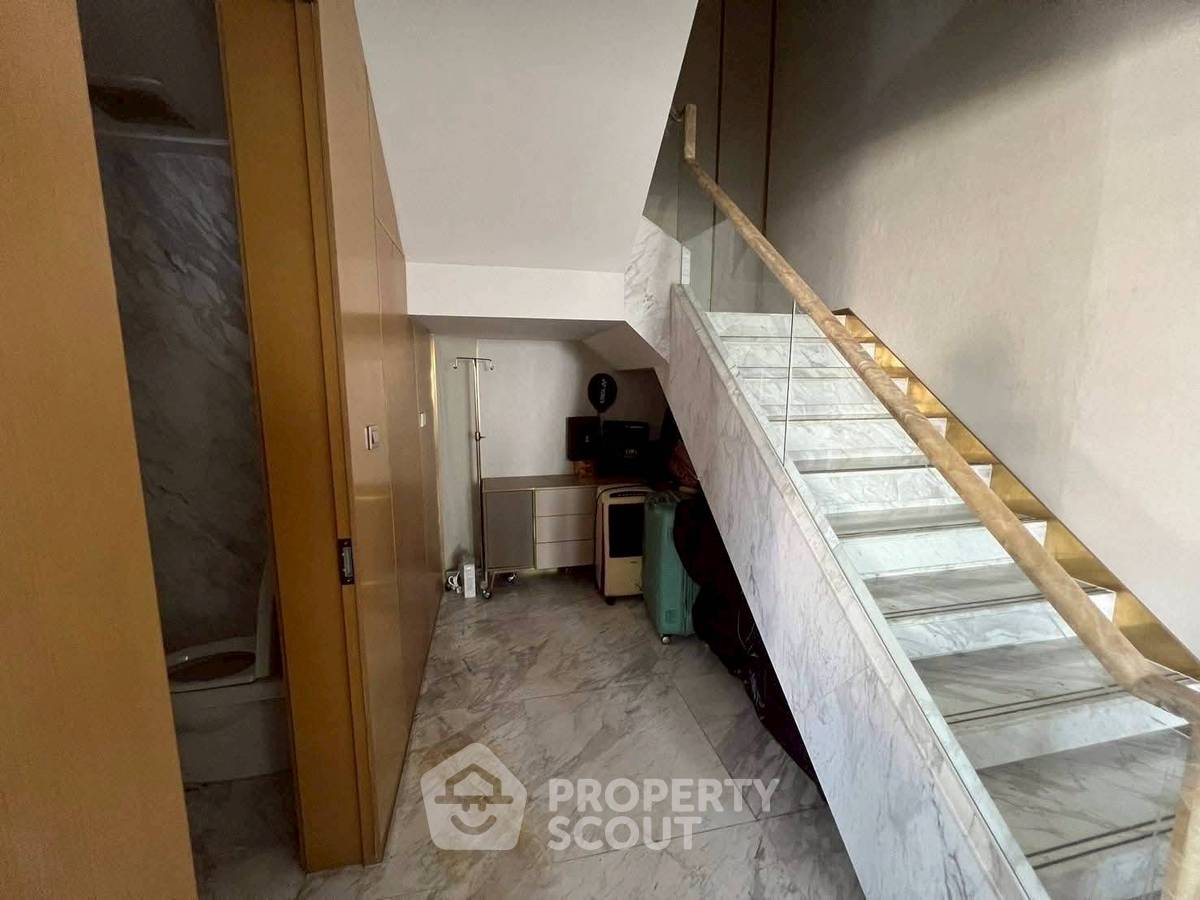 รูป คอนโด 3-ห้องนอน ที่ เลอ รัฟฟิเน่ สุขุมวิท 24 คอนโดมิเนียม ใกล้ BTS พร้อมพงษ์ (ID 2475325) - รูปที่ 9/18