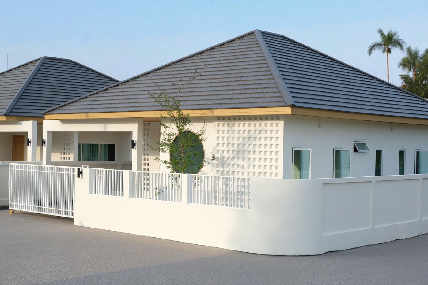 รูป Modern Minimalist 3-Bedroom for Sale – U-Tapao, Sattahip - รูปที่ 1/14