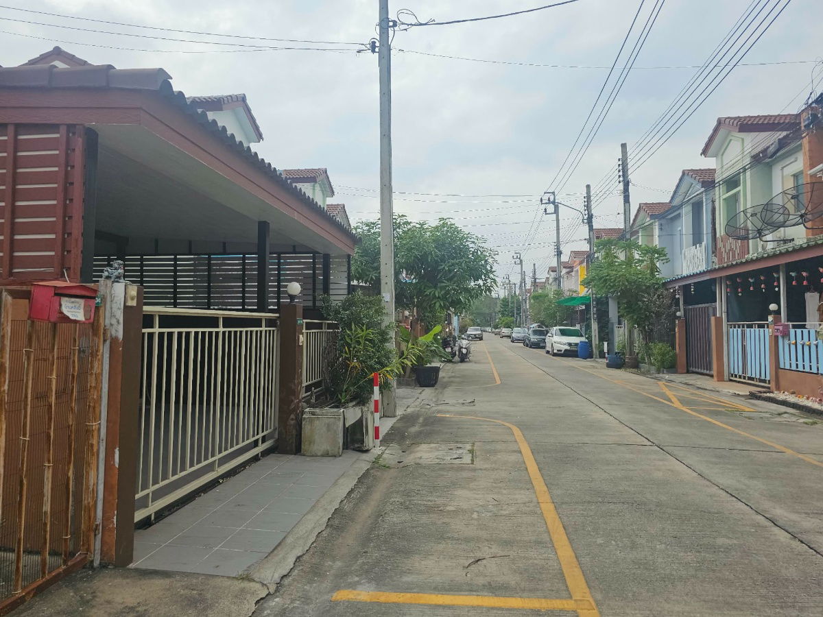 รูป ขายทาวน์เฮาส์ หมู่บ้านไลโอ วงแหวน-ปิ่นเกล้า (ซอยวัดพระเงิน) - รูปที่ 6/11