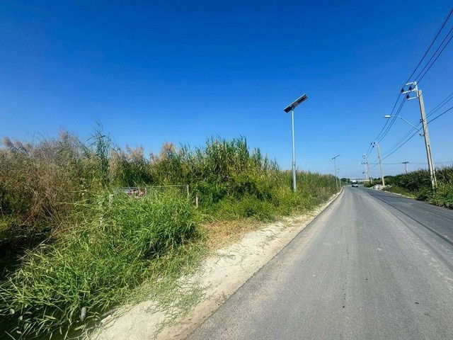 รูป ขายถูก ที่ดินแปลงใหญ่ 67-0-76 ไร่ ลาดหวาย ต.บางเพรียง สมุทรปราการ - รูปที่ 2/6