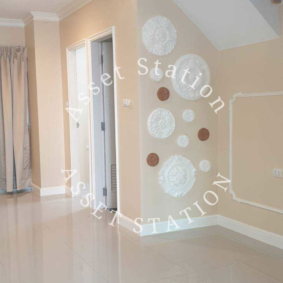 picture cation, close to BTS Bearing💎 House for Rent | Lumpini Town Ville Srinakarin 🚄 Convenient location, close to BTS Bearing - 7/20