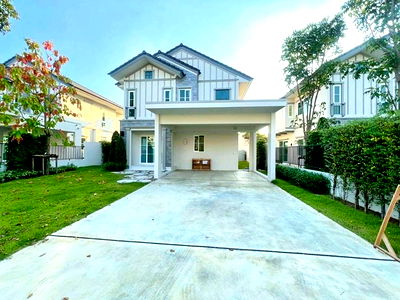 เช่าบ้านเดี่ยว สมุทรปราการ : รร.นานาชาติไทย-สิงคโปร์ 2.1กม. 4นอน ศรีนครินทร์-บางนา MRT ศรีลาซาล 2.5 กม. ให้เช่าบ้านเดี่ยวสุดหรู 2 ชั้น 68ตร.วา. 270ตร.ม. 3น้ำ พร้อมแอร์