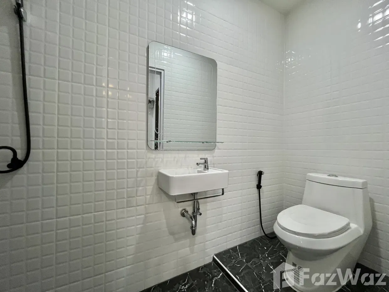 picture Renovated Corner Single-Storey Semi-Detached House | Kathu 5913549 - 14/17