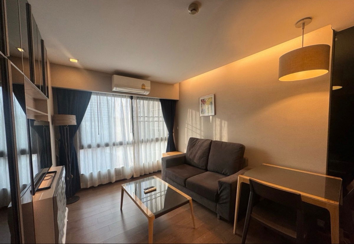 picture Rent a beautiful, ready-to-move-in condo at Tidy Thonglor, near BTS Thonglor. Interested? Add me on Line: @841qqlnr - 5/13