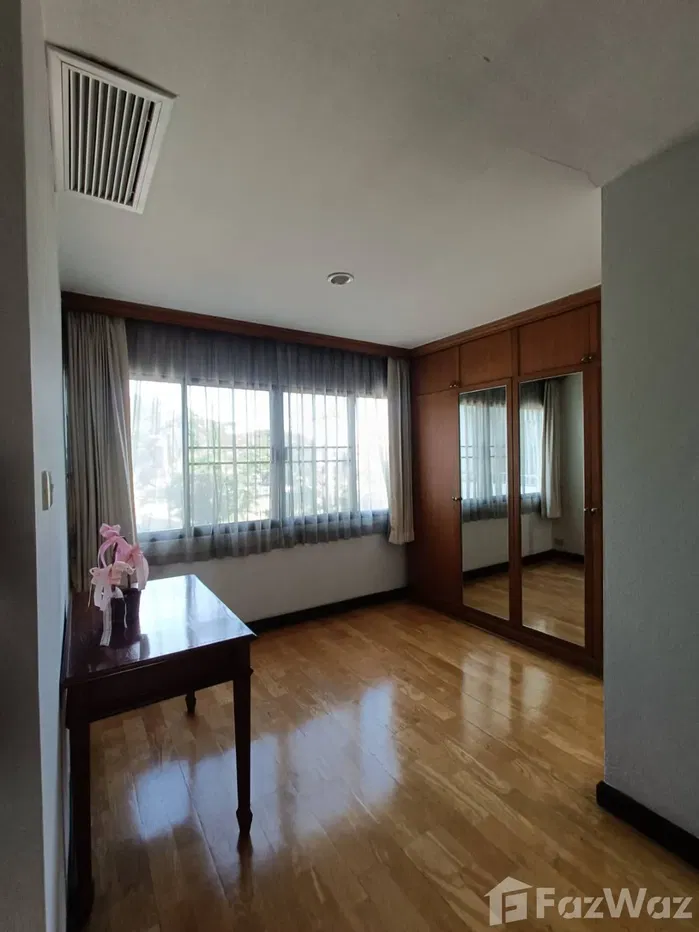 รูป ขาย คอนโด 4 ห้องนอน ในโครงการ เหลียงการ์เด้น 1981841 - รูปที่ 22/36