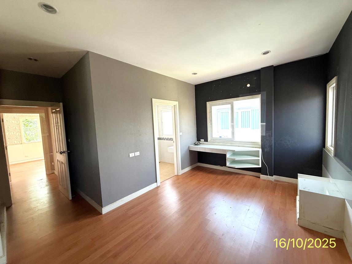 picture HOME for sale  Bang Rak Yai Bang Bua Thong Nonthaburi - 43/52