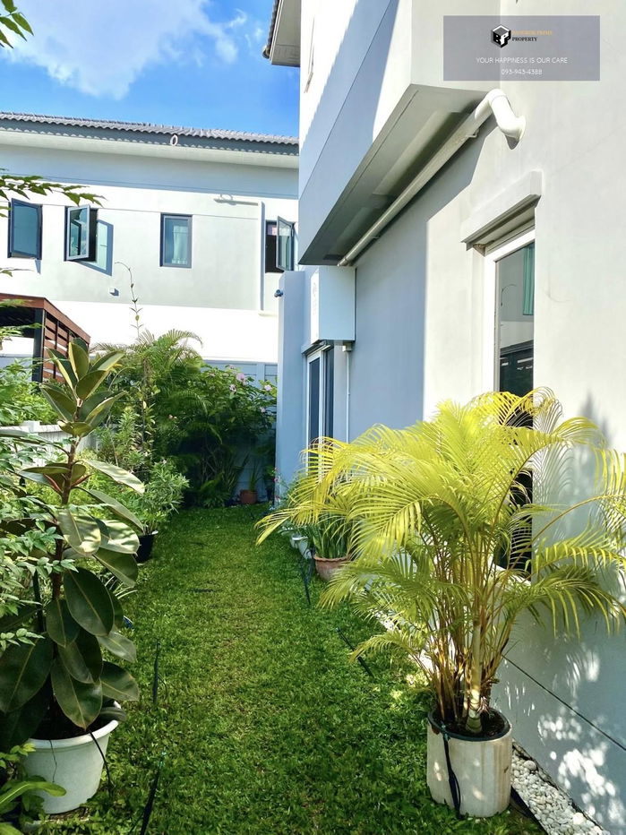 รูป Grande Pleno Mega Bangna | บ้านสวย พร้อมเข้าอยู่ ทำเลดีมากในโซนเมกาบางนา #2025121313441 - รูปที่ 2/16