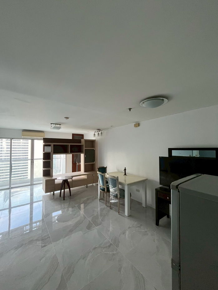 รูป ขายคอนโด Silom Suite 🛏1 ห้องนอน 1 ห้องน้ำ 52 ตรม. ชั้น 25 📍ใจกลางสาทร 🚆ติดรถไฟฟ้า BTS เซนต์หลุยส์ เพียง 100 ม. - รูปที่ 1/6