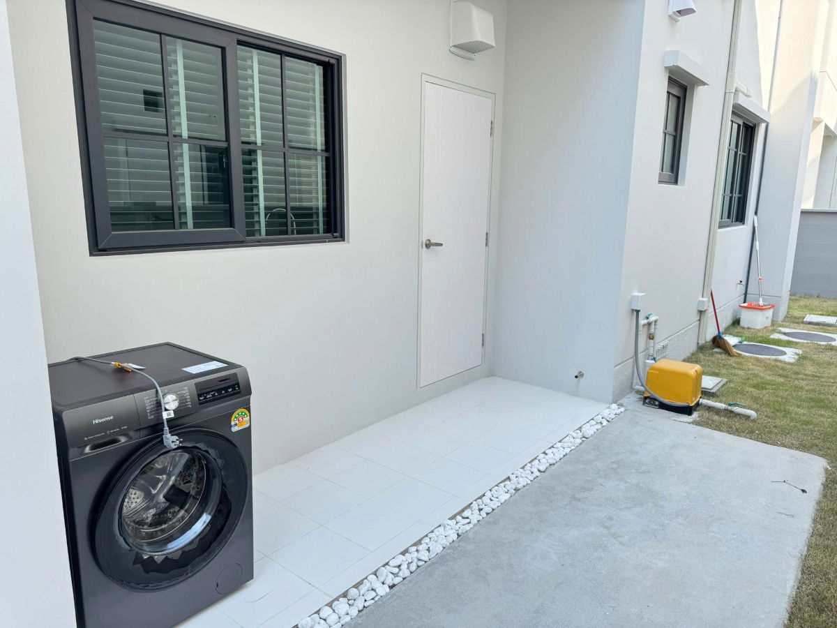 รูป 🏡 𝐂𝐞𝐧𝐭𝐫𝐨 𝐁𝐚𝐧𝐠𝐧𝐚 – บ้านเดี่ยวหรูติดเมกาบางนา ✨ พร้อมเข้าอยู่ • ตกแต่งสวยงาม • ทำเลพรีเมียม - รูปที่ 9/10