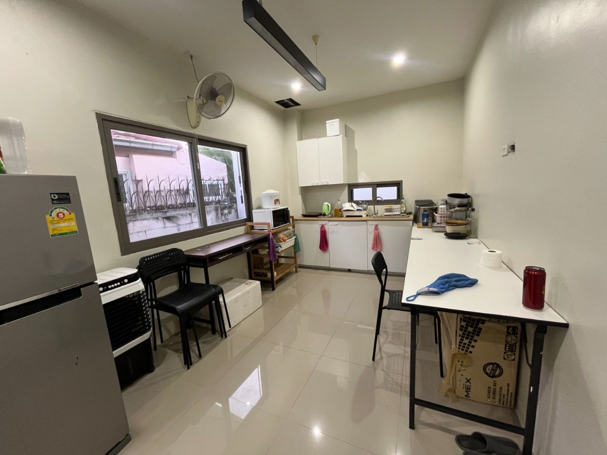 รูป ทาวน์โฮม 3 ชั้นครึ่ง โครงการ หมู่บ้านเมืองทองธานี โครงการ 6 โซนD ตำบลบ้านใหม่ อำเภอปากเกร็ด นนทบุรี 11120 (ราคา 24,000,000 บาท) - รูปที่ 5/58