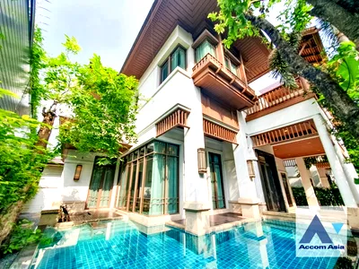 Houses for rent AIA Sathorn Tower : 🔼🔽 AccomA 📩 Tropical-style house with private pool in Sathorn (AA41292)